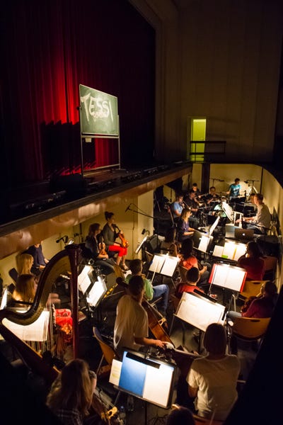 Blick in den Orchestergraben der Produktion 'Tessi - gemobbt!'